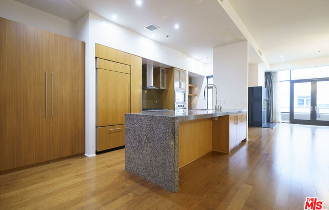 2 beds, 3 baths, 1,950 sqft, $6,500, Unit PH 3