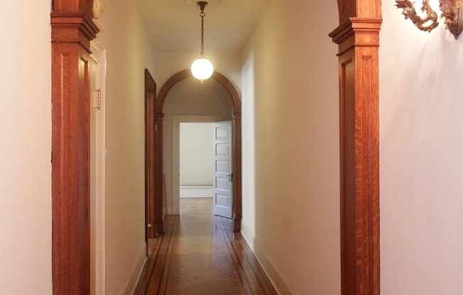 31 E. 31st St.