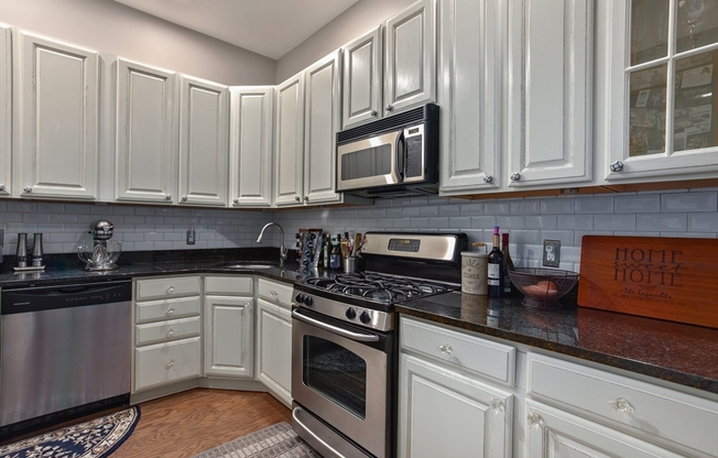 655 East 2nd St 201