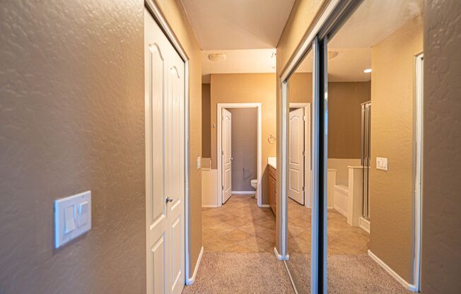 3 beds, 2 baths, $2,200, Unit # 2086