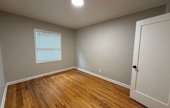 ZzzJ0633-2 Montana Fourplexes