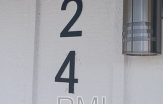 1240 W 18 ST