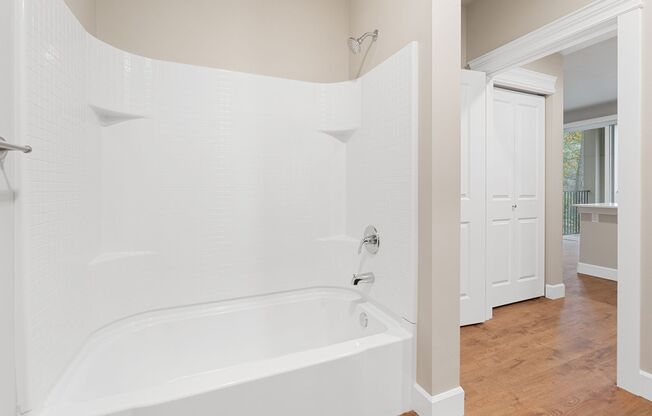 1 bed, 1 bath, 539 sqft, $1,725, Unit D-105