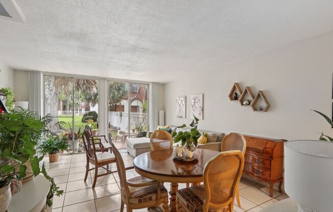 3 beds, 2 baths, 1,300 sqft, $1,450, Unit 7-044