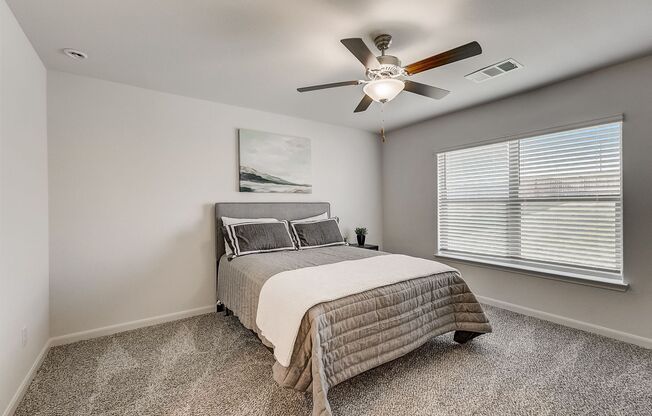 4 beds, 2 baths, 1,724 sqft, $2,145, Unit 505 Beall St