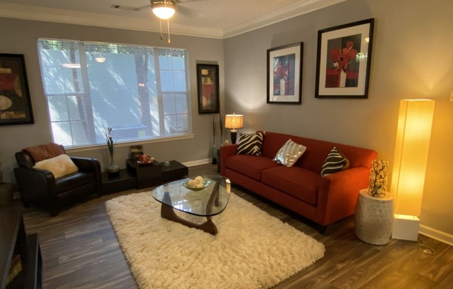 Edgewater Vista Apartments, Decatur Georgia, model apartment living room