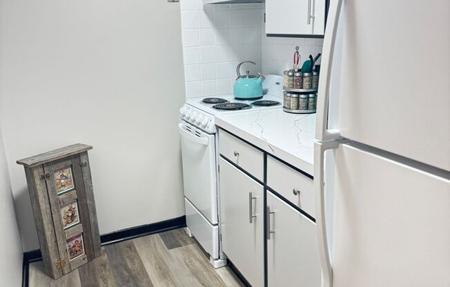 1 bed, 1 bath, 587 sqft, $865, Unit 1104 10