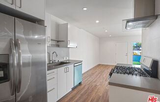1166 S Cochran Ave # 4