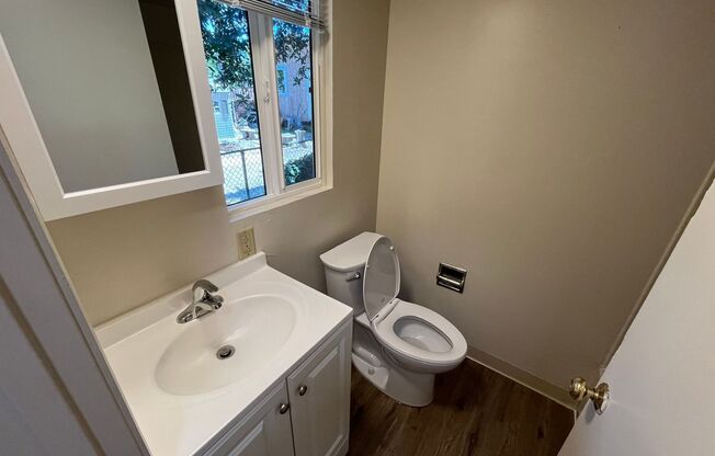 1 bed, 1 bath, $2,150