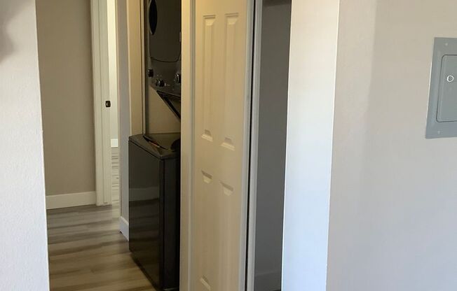 2 beds, 2 baths, 900 sqft, $3,750, Unit 13