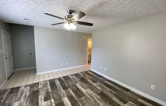 2 beds, 2.5 baths, 1,350 sqft, $1,695, Unit 23