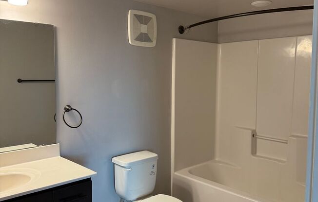 1 bed, 1 bath, 560 sqft, $1,375, Unit 307