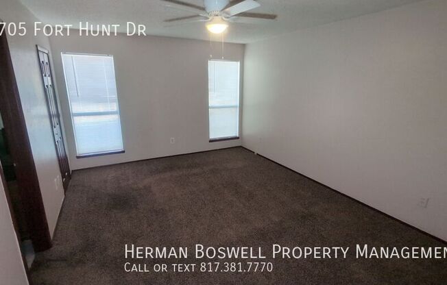 3705 FT HUNT DR