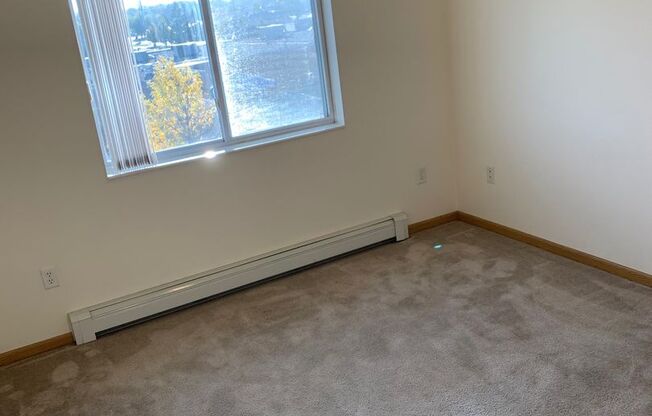 2 beds, 1 bath, 1,000 sqft, $925, Unit 314