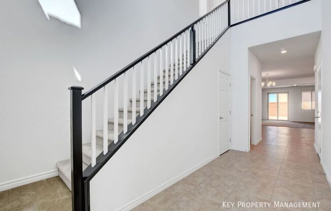 882 Sycamore Falls Ct