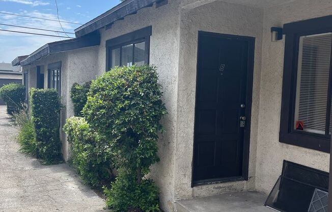 840-844 W. Foothill Blvd.