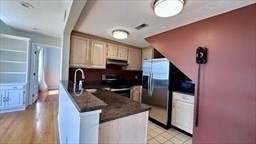 2 beds, 2 baths, 826 sqft, $2,500, Unit D309