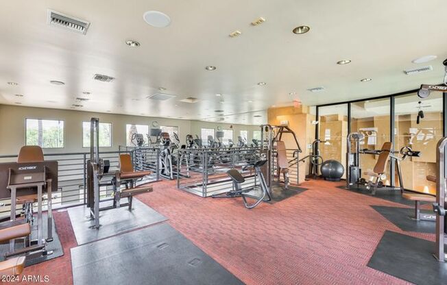 2 beds, 2 baths, $1,525, Unit UNIT 1116