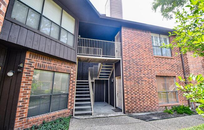 3100 Walnut Bend Ln 204