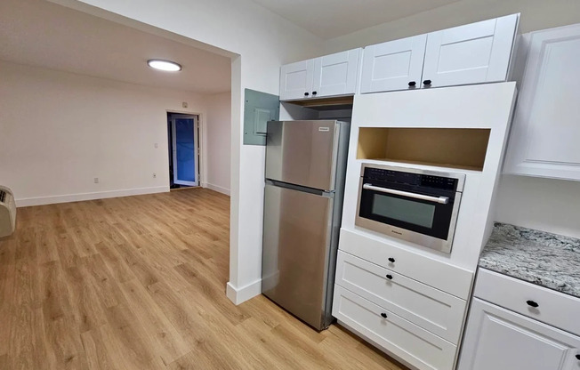 631 NE 72nd Ter, Miami FL 7