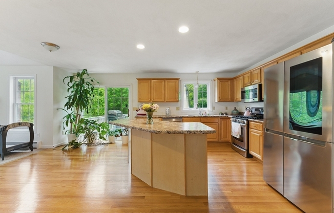 21 RUSSO DR