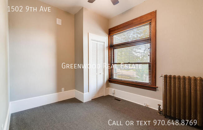 1502 9 AVE