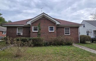 1513 East 49th Street