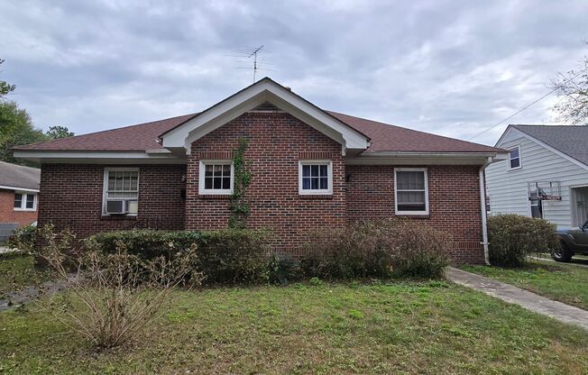 1513 East 49th Street