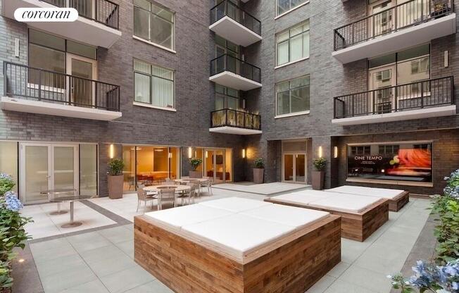 1 bed, 1 bath, 744 sqft, $6,850, Unit 10E