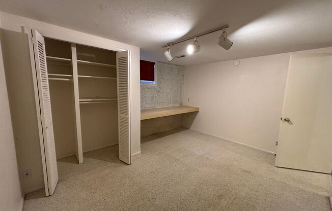 Great University Area Home!