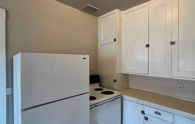 1 bed, 1 bath, $1,345, Unit 57