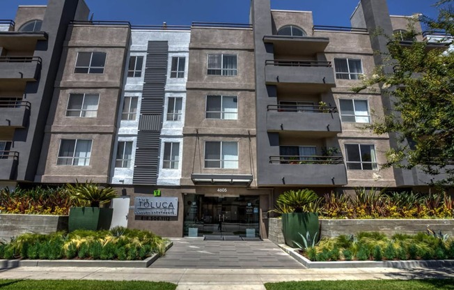 Elegant Exterior View at Toluca Lofts, California, 91602