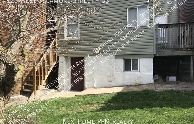 123 West Sycamore Street