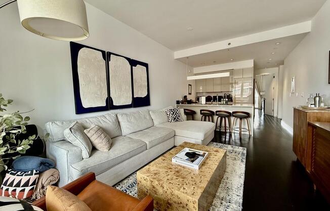 300 E 23rd Street