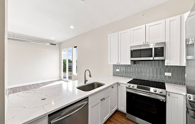 3727 Sunnyside Ave.