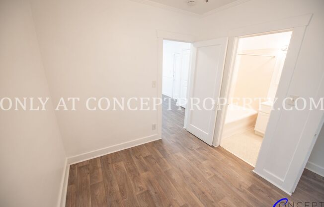 1 bed, 1 bath, 500 sqft, $1,150, Unit 12 - R