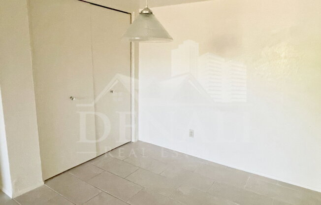 2 beds, 1.5 baths, 827 sqft, $1,395, Unit Unit 2003
