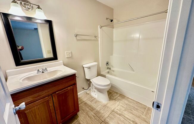3 beds, 3 baths, 1,280 sqft, $1,850, Unit 503