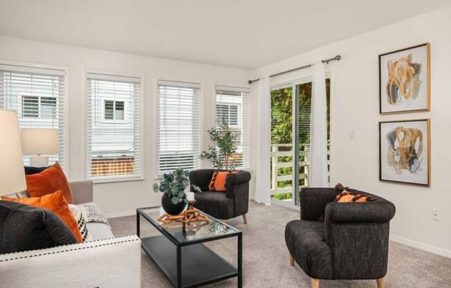 Welcome Home 2 bd/1 ba Condo Close to everything!  - Parking Included!