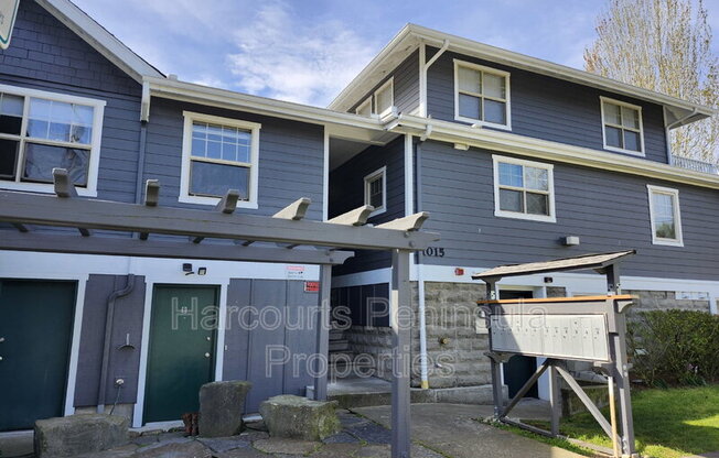 1015 9 ST