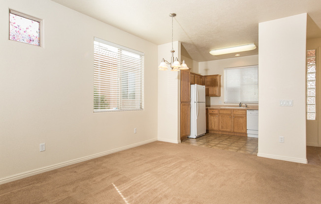 2 beds, 2 baths, $1,525