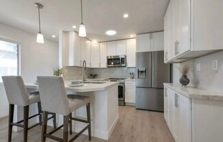 Just listed! 2nd level apt in quiet 9-unit complex. 1 Bed
