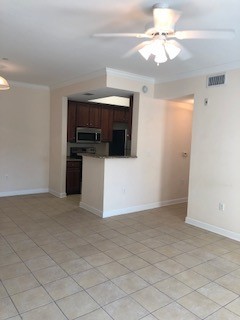 1 bed, 1 bath, $1,600, Unit # 208