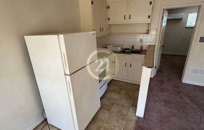 758 GUY AVE