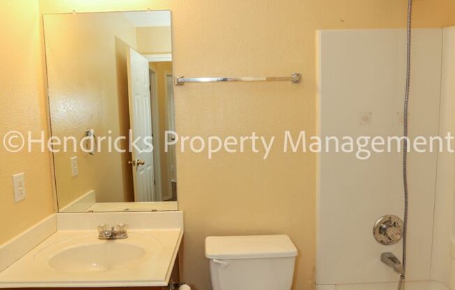 4 beds, 2 baths, $1,825