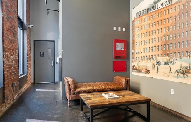 1 bed, 1 bath, 732 sqft, $3,500, Unit 216