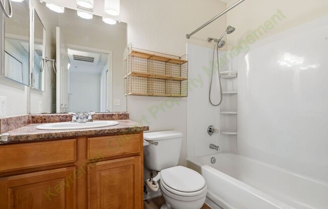 2 beds, 2 baths, $1,600