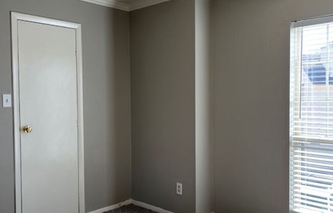 2 beds, 2.5 baths, 1,314 sqft, $1,040, Unit 1003