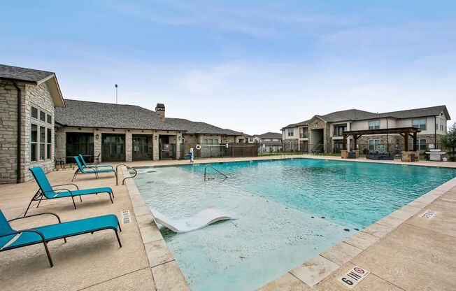 1 bed, 1 bath, 738 sqft, $1,199, Unit 216