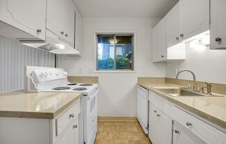 WINDSOR COURT APTS